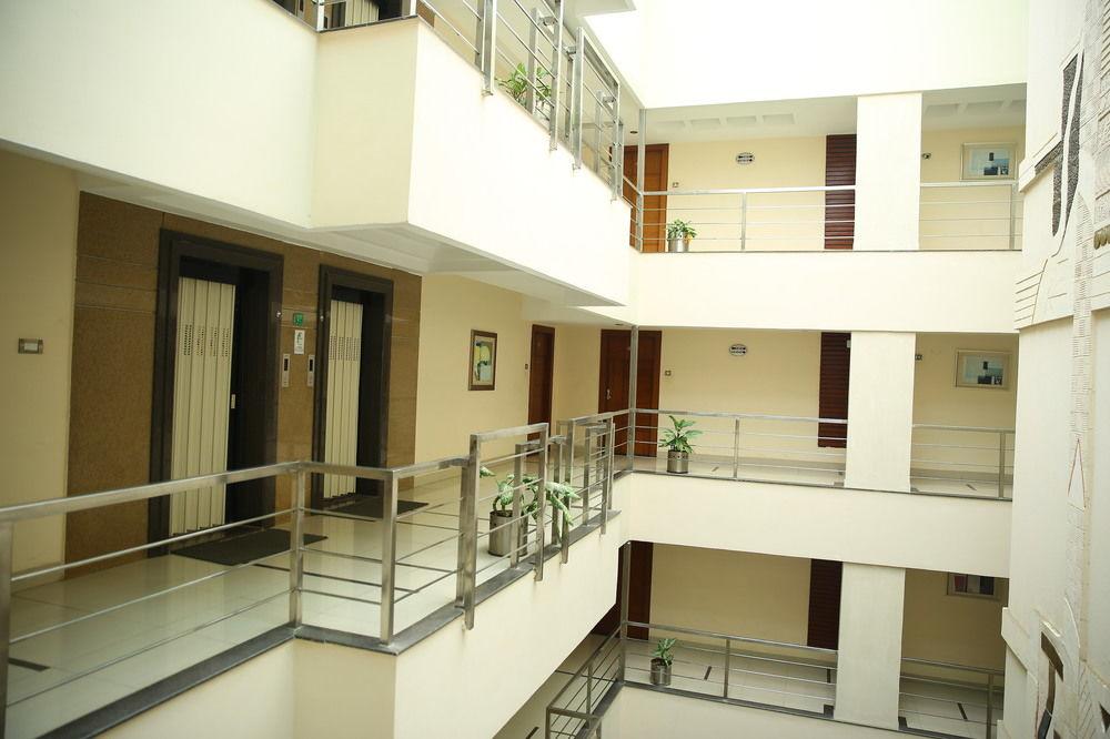 Oyo Townhouse 9 Hitech City Hyderabad Ngoại thất bức ảnh