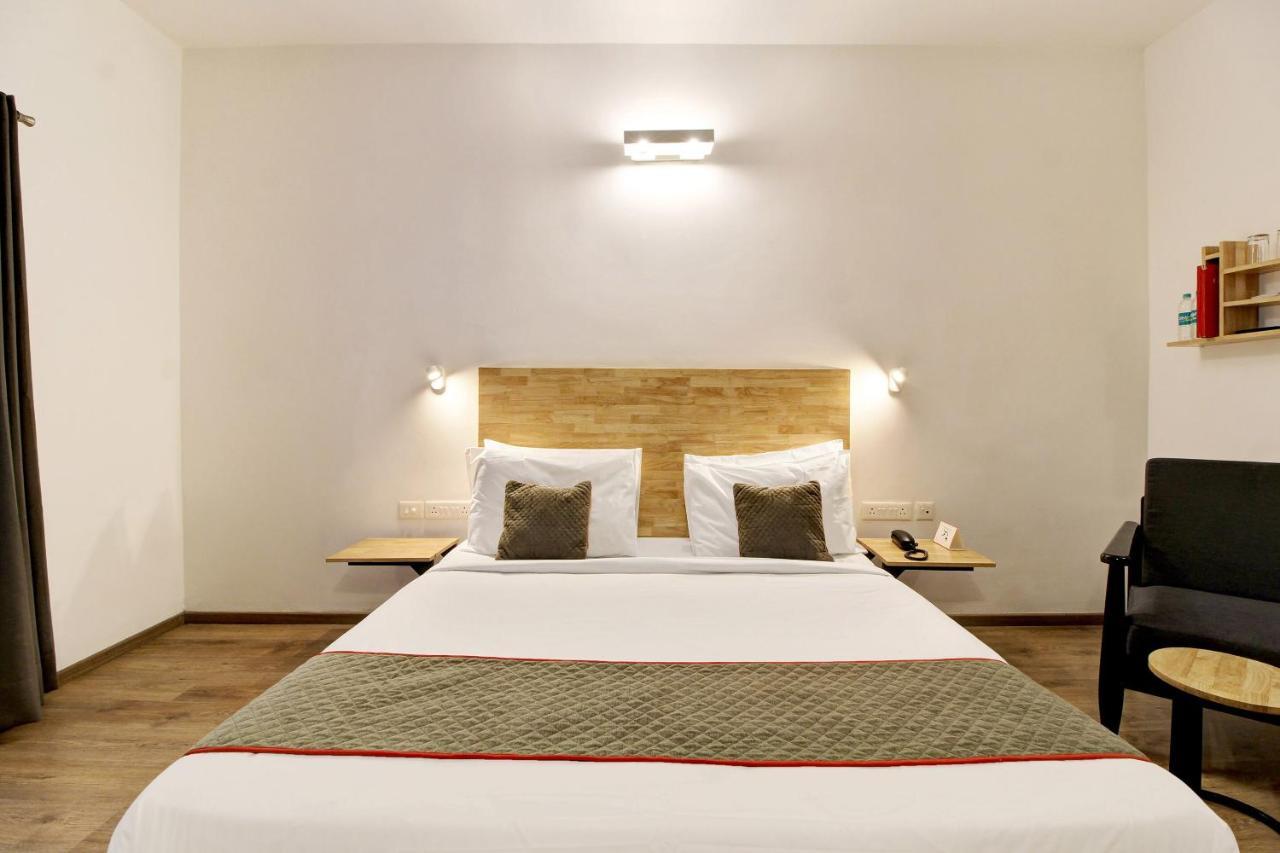 Oyo Townhouse 9 Hitech City Hyderabad Ngoại thất bức ảnh