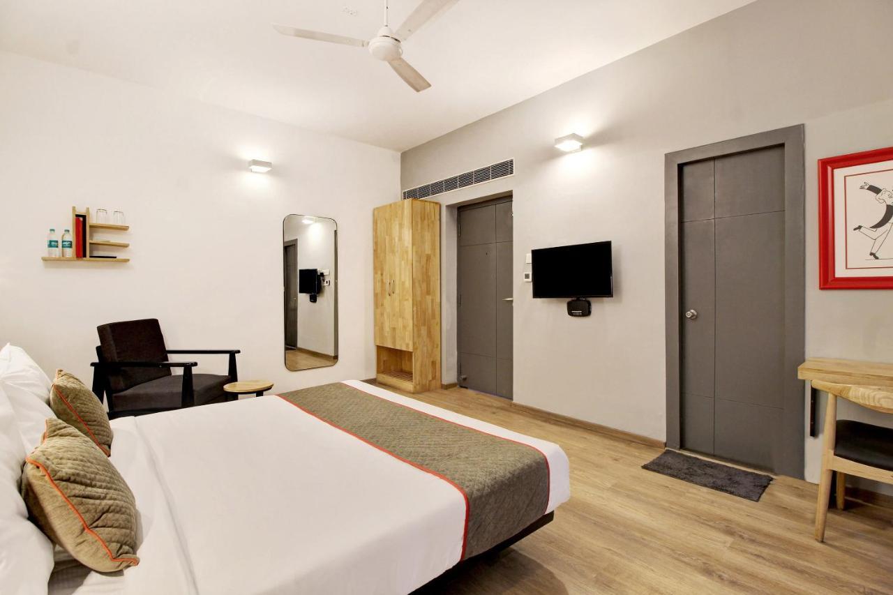 Oyo Townhouse 9 Hitech City Hyderabad Ngoại thất bức ảnh