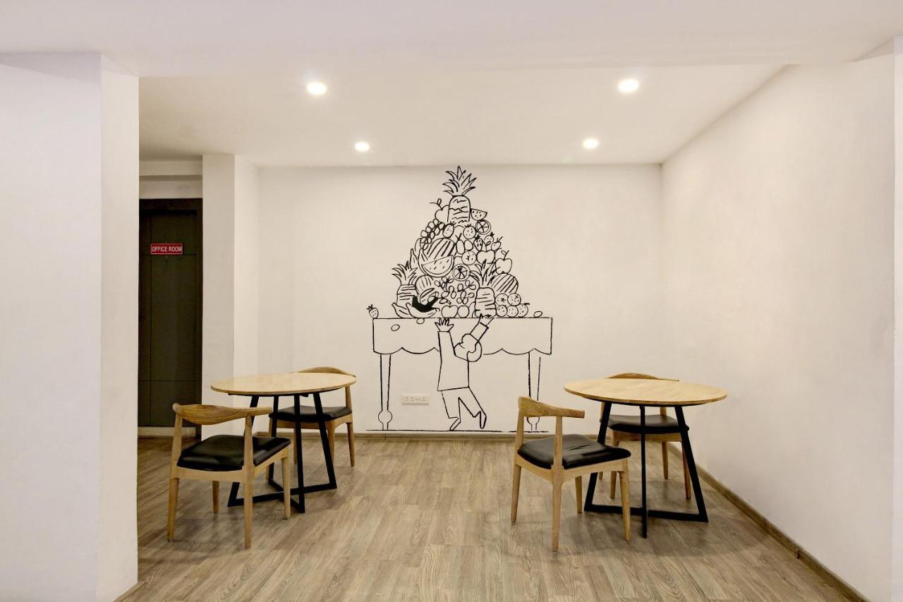 Oyo Townhouse 9 Hitech City Hyderabad Ngoại thất bức ảnh