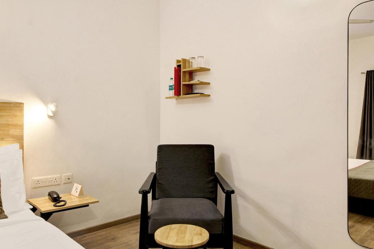 Oyo Townhouse 9 Hitech City Hyderabad Ngoại thất bức ảnh