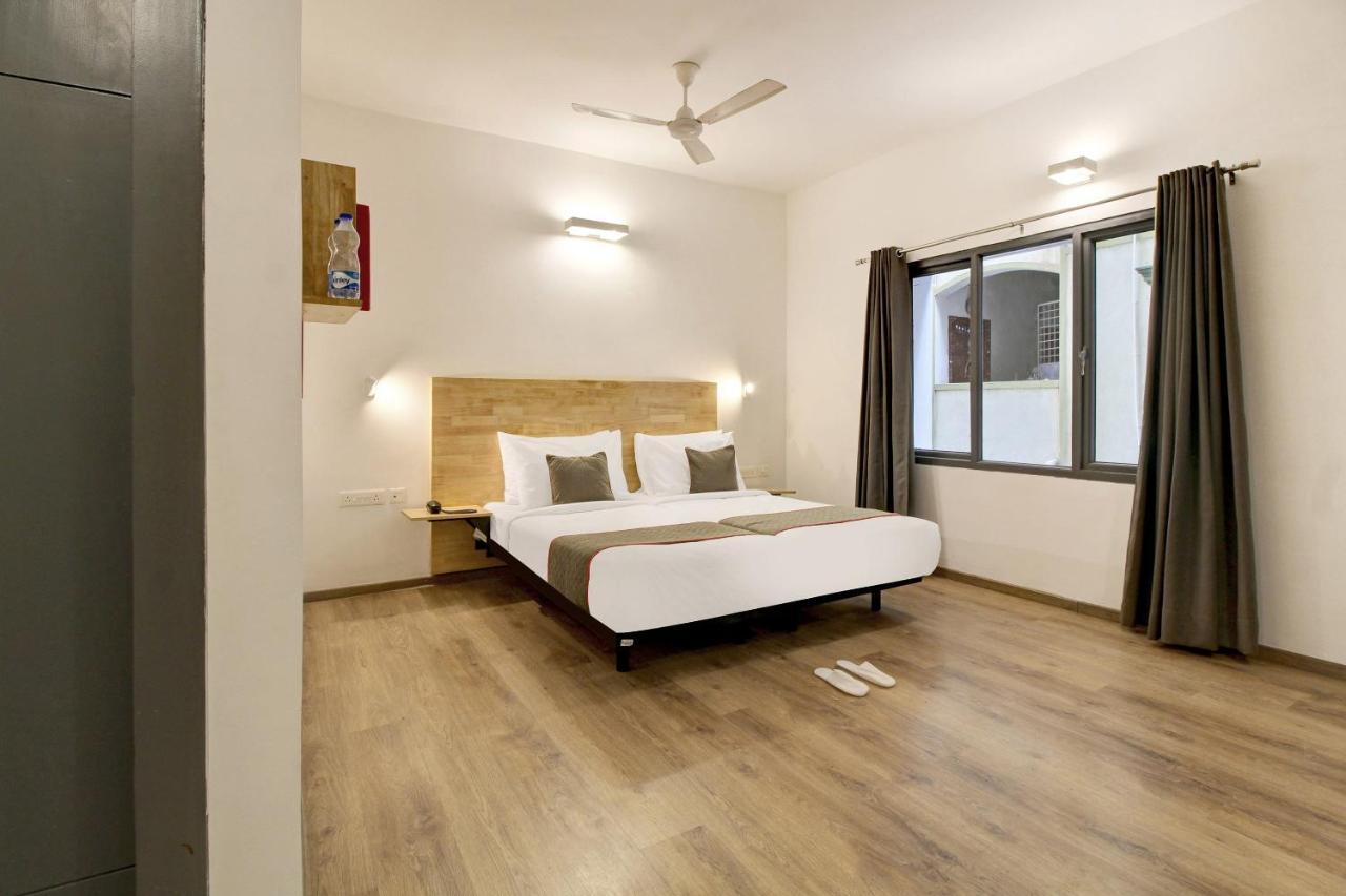Oyo Townhouse 9 Hitech City Hyderabad Ngoại thất bức ảnh