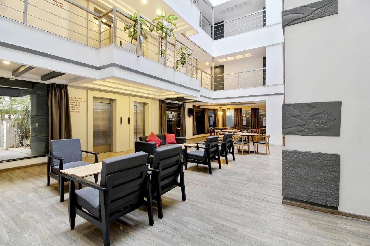 Oyo Townhouse 9 Hitech City Hyderabad Ngoại thất bức ảnh