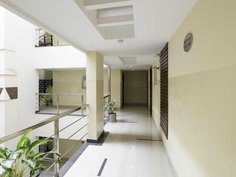 Oyo Townhouse 9 Hitech City Hyderabad Ngoại thất bức ảnh